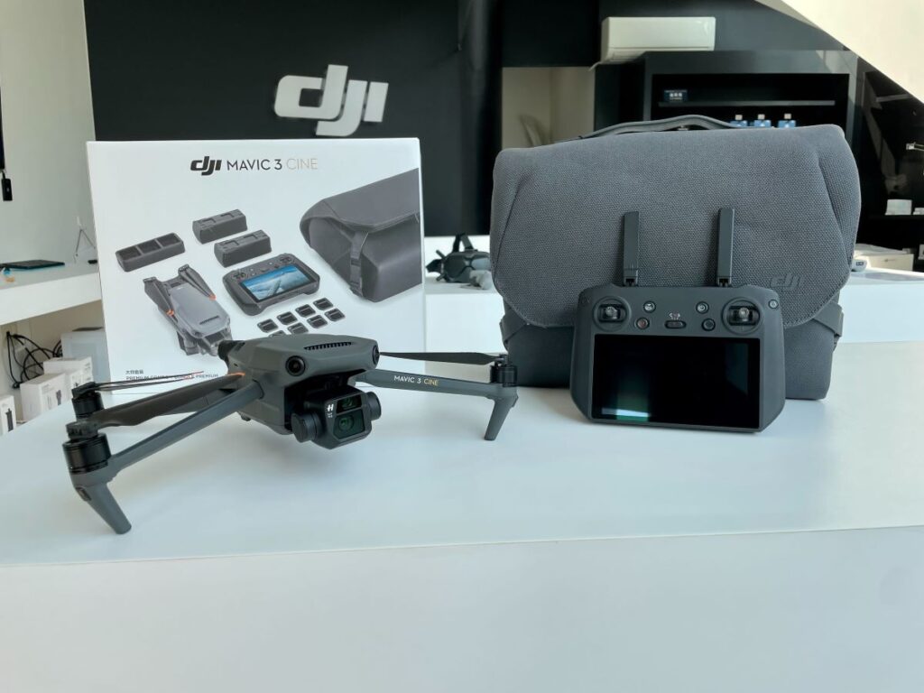 新製品「DJI Mavic 3」デモ機到着!予約受付中です!