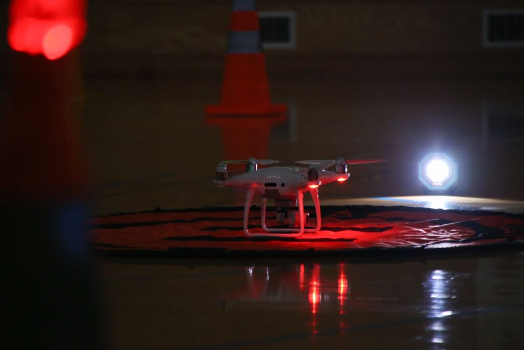 2等無人航空機操縦士・経験者 昼間限定解除(夜間飛行)の実技試験を行いました!