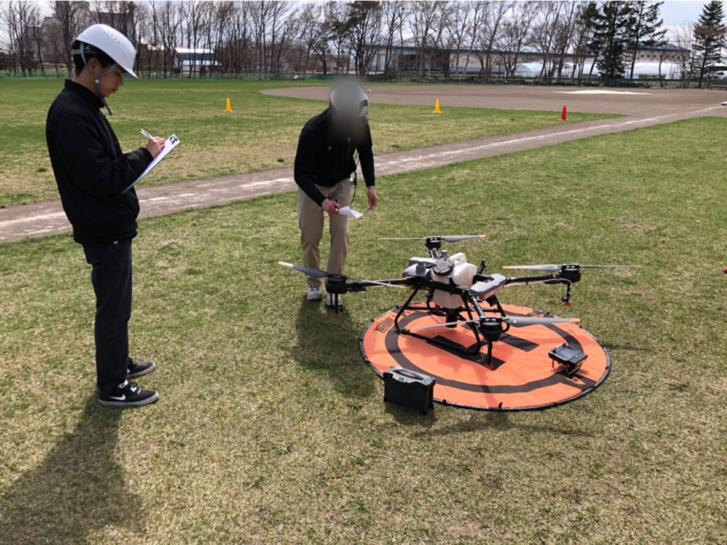 農業機 DJI Agras T10,T30を使用したAGRASオペレーター講習 最終実技試験を開催しました。