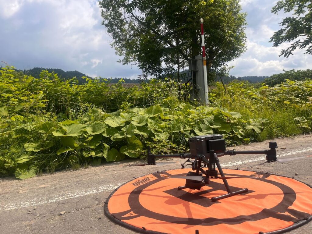DJIの最新型業務用ドローン M350RTK + 高精度空撮LiDAR L2、P1を使用し測量を行いました。