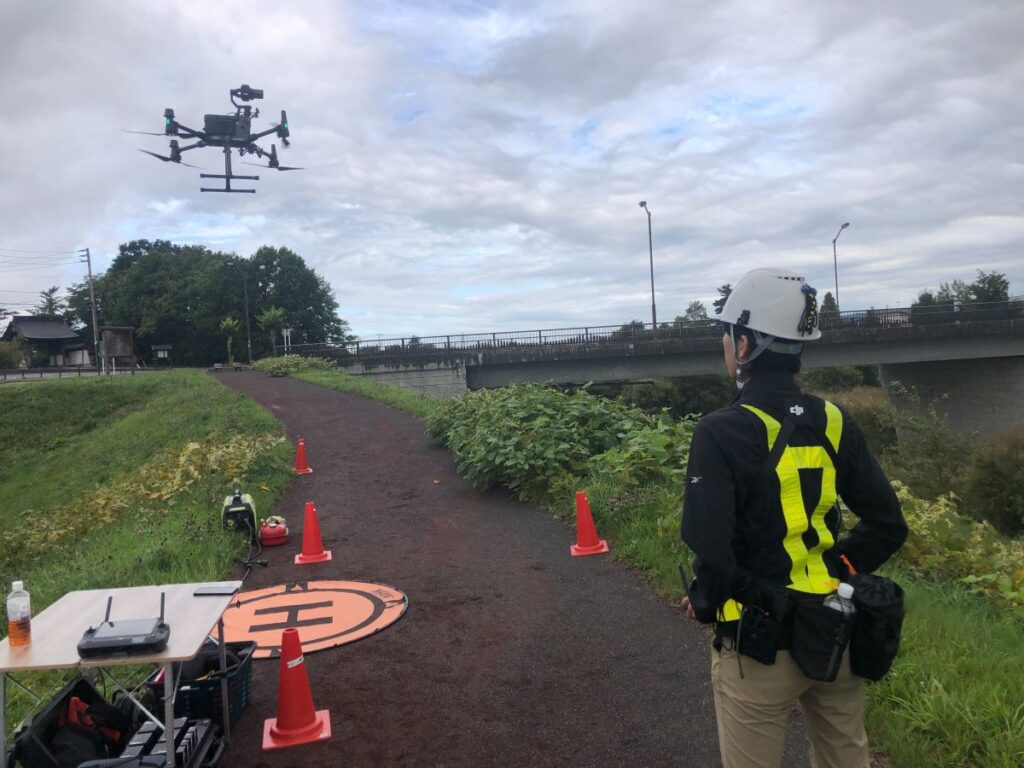 橋梁点検を行いました。(DJIの最新業務用ドローン M350RTK + 高精度空撮カメラP1)