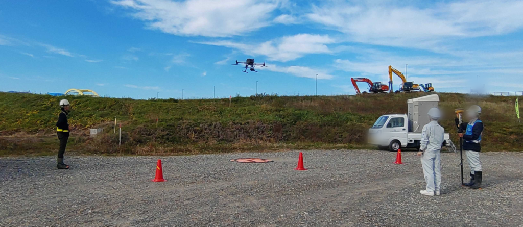 DJIの最新業務用ドローン M350RTK + 高精度空撮カメラP1を使用し出来型測量を行いました。
