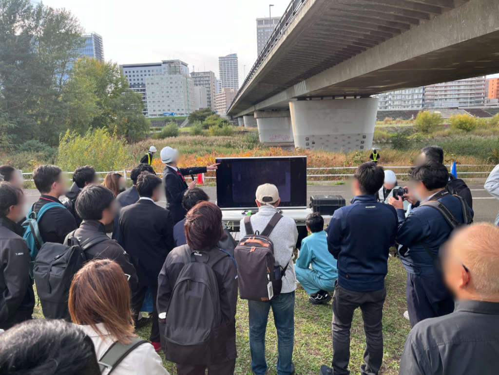 ドローンを使用した橋梁点検技術の実演会in札幌に参加しました
