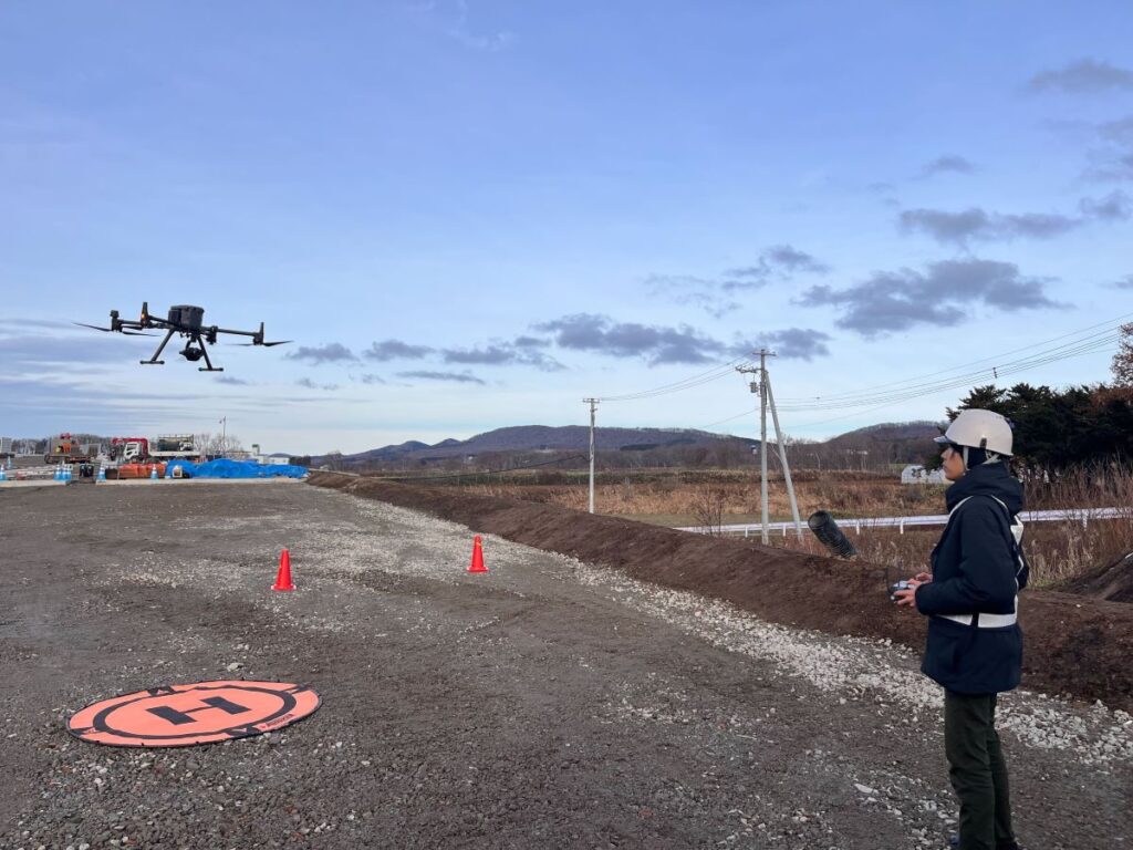 DJI M350RTK,P1を使用して出来型測量を実施しました。