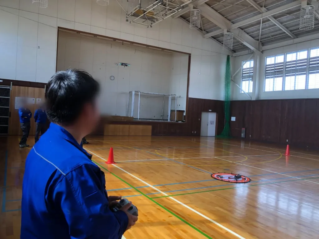 法人様に個別のドローン講習会(座学+実技)を依頼いただきました。