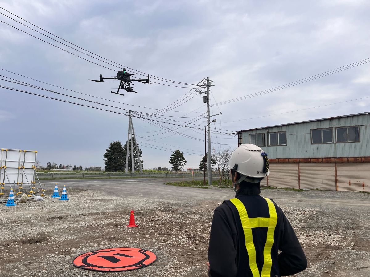 HELICAMスタッフが北海道内でDJI M350RTK+P1を使用し起工測量を行いました。