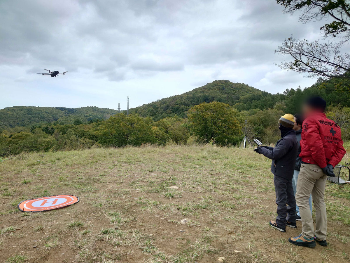 DJI コンシューマー機(360°回転するジンバル搭載のDJI Mavic 4 Proなど)の無料ドローン体験会を行いました。