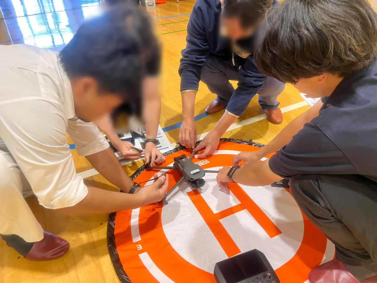 10/2 定期開催のドローン操縦の第一歩「ドローン安全基礎講習 基礎トレーニング」を行いました！受講者様 募集中！WEBから簡単申込受付中！